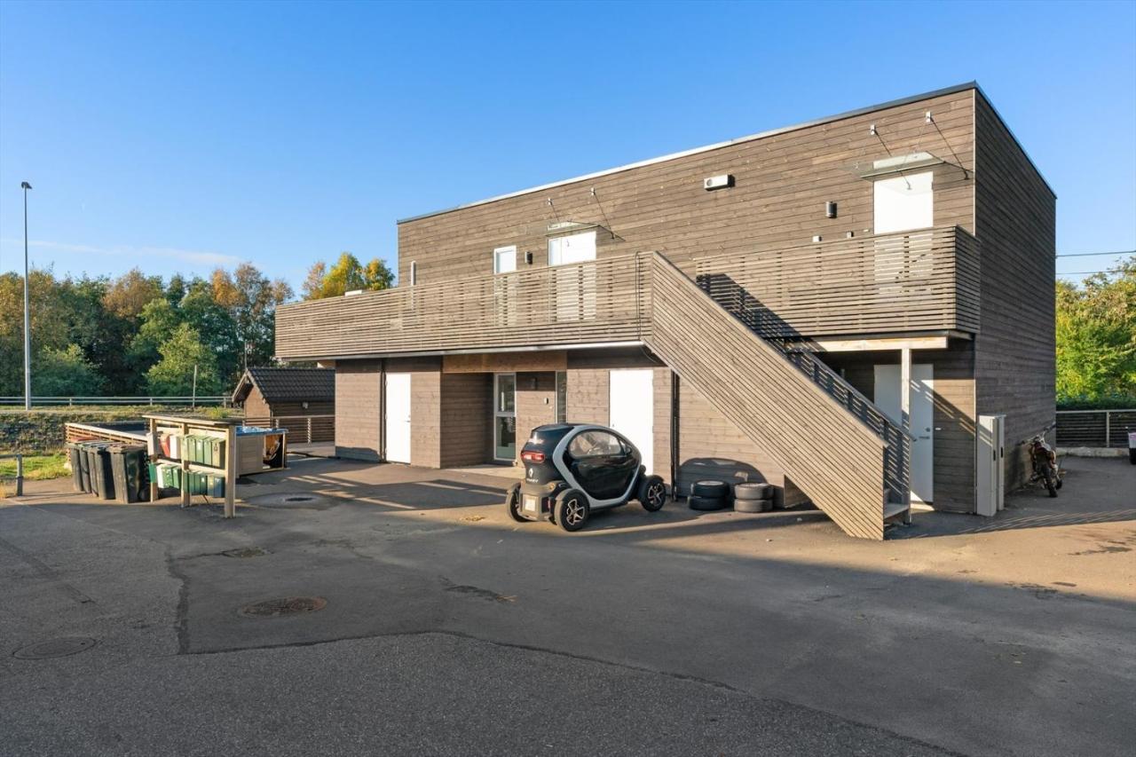Experience A Cozy Getaway Near Pulpit Rock-A Unit Apartment Jorpeland Bagian luar foto
